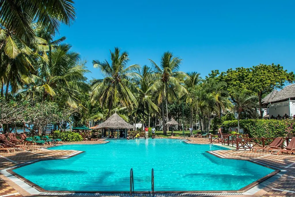 Serena Beach Resort&Spa-1
